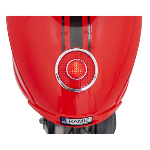 Pojazd Skuter dla dzieci na akumulator Retro 23 Czerwony SX2438.CR